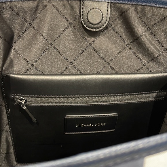 Michael Kors Men Women  XL Cooper Striped Logo Jacquard Structured Tote Handbag - Picture 12 of 16